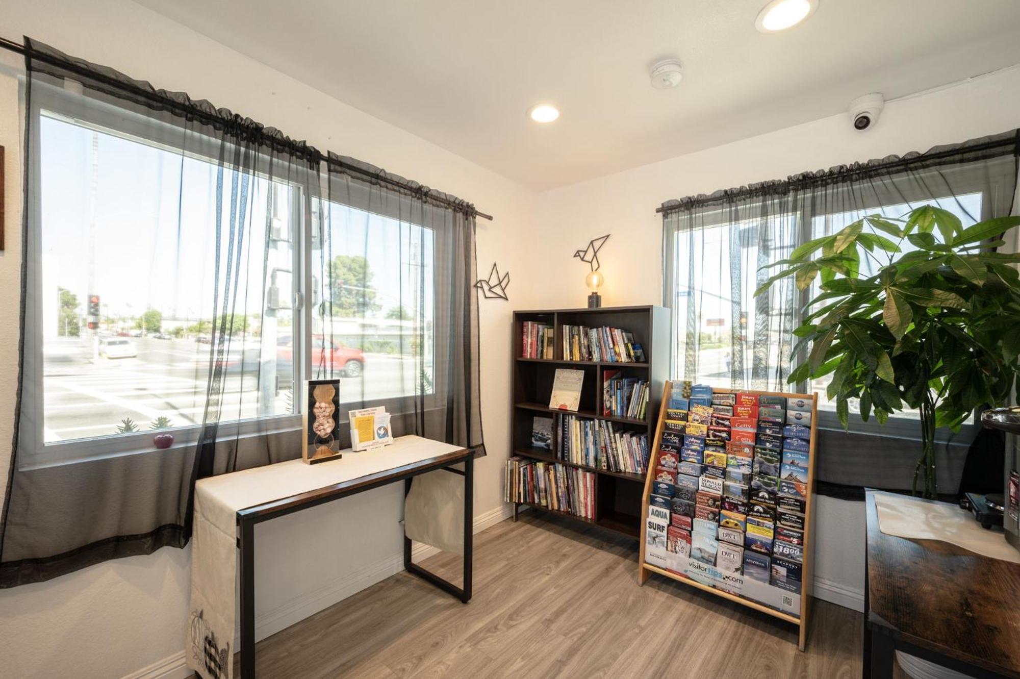 Unik Motel Лос Анджелис Екстериор снимка