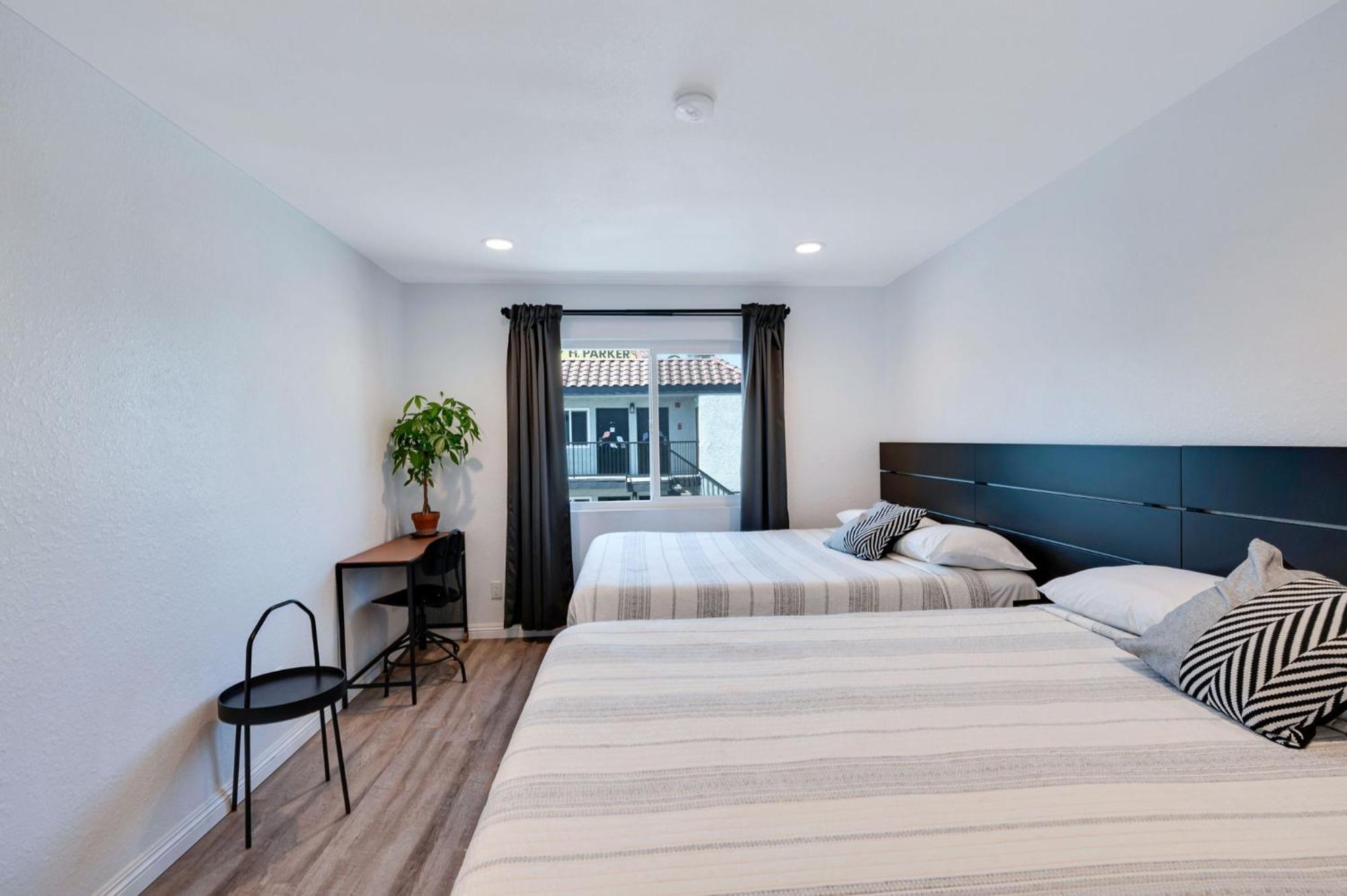 Unik Motel Лос Анджелис Стая снимка
